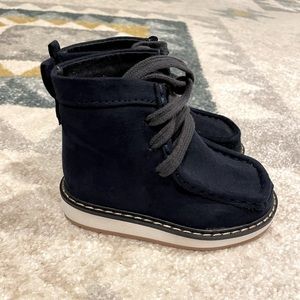 GAP Toddler Moccasin Boot